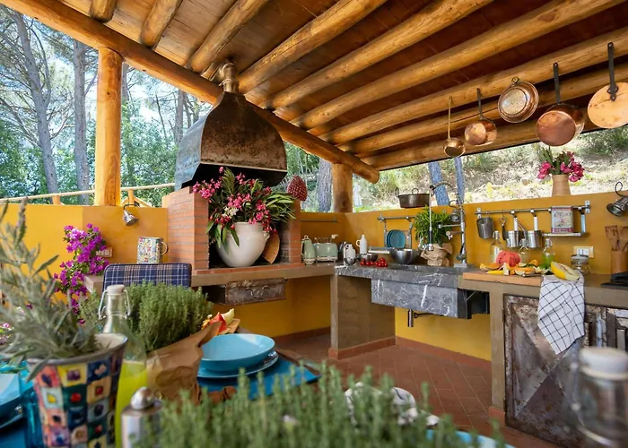 Casa de Férias Cottage With Aeolian Islands Views Near Cefalu Cefalù