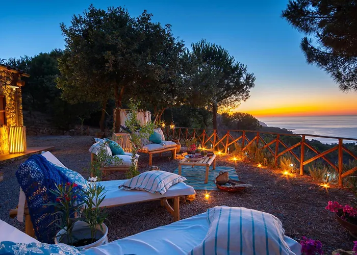 Cottage With Aeolian Islands Views Near Cefalu Cefalù
