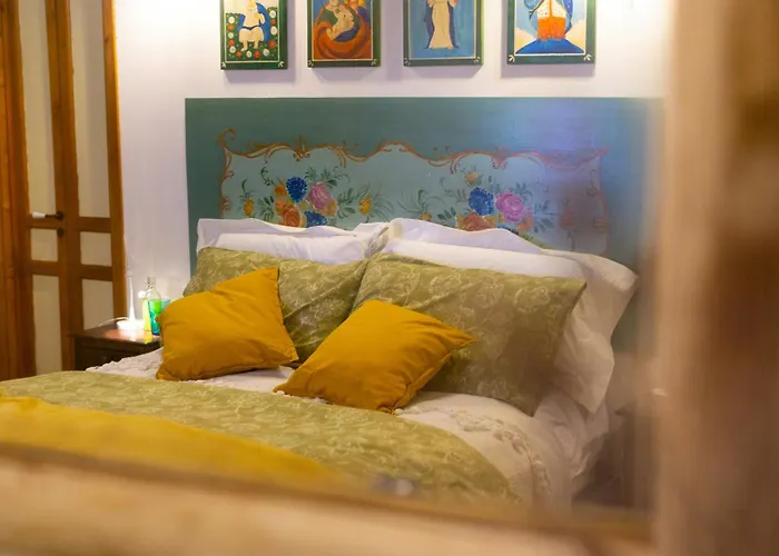 Cottage With Aeolian Islands Views Near Cefalu Prázdninový dům *