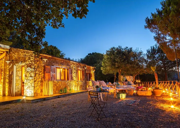Cottage With Aeolian Islands Views Near Cefalu Cefalù